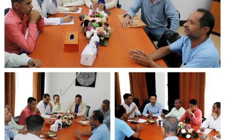 القائم بتسيير أعمال هيئة مستشفى الثورة يناقش سبل تحسين خدمات الطوارئ