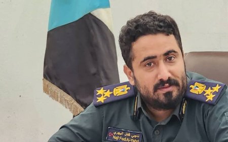العميد ناجي اليهري يعزي قائد حزام يافع في وفاة والده المناضل "عاطف الشبحي"
