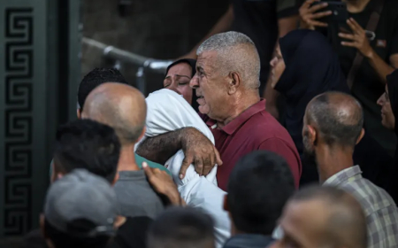 الاحتلال يواصل جرائم الإبادة في قطاع غزة.. أستشهاد 42 فلسطينباً بينهم 25 من منتظري المساعدات