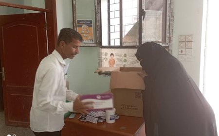 مؤسسة صدئ للإغاثة والتنمية تقدم دعماً لقسم الإسهالات بمستشفى الرازي