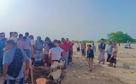 مدير عام إعلام محافظة أبين يشارك في مراسم تشييع جنازة والد الزميل الصحفي خالد عباد