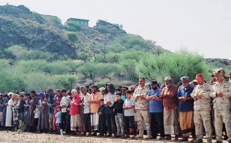 قيادة اللواء الثاني مشاة تُشيع الشهيد البطل مارسيل الدغفلي إلى مسقط رأسه في ذخار الضالع