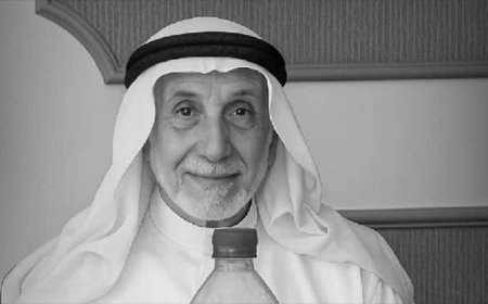 رئيس تنفيذية انتقالي سرار يعزي الشيخ عبدالرب النقيب في وفاة شقيقه