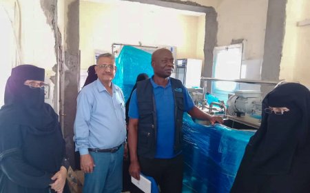 الوكيل عبدالملك ومنظمة "الفاو" يتفقدان مراكز مجموعة مشتقات الالبان بلحج