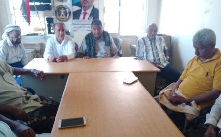 انتقالي زنجبار يناقش مع السلطة المحلية بالمديرية تعزيز التعاون المشترك