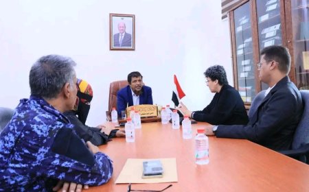 أمين محلي المهرة يلتقي بالباحثة الدكتوره الهام مانع