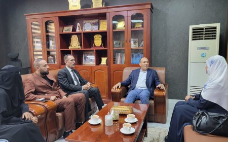 نائب وزير الصناعة يناقش مع رئيس الجهاز المركزي للإحصاء تعزيز التعاون المشترك