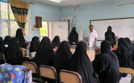 المعهد المهني الصناعي بالمنصورة ينظم دورة تدريبية في فن الخياطة