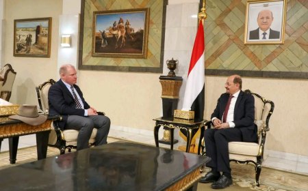 وزير الخارجية يلتقي السفير الأسترالي بمناسبة انتهاء فترة عمله