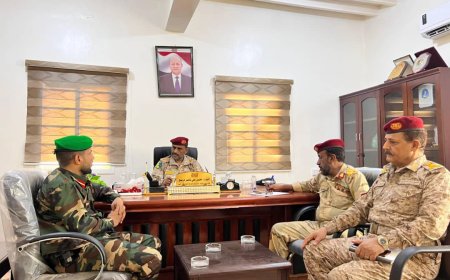 اللواء مرصع يبحث مع قائد كتيبة الاحتياط رفع مستوى الجاهزية القتالية بوحدات المحور