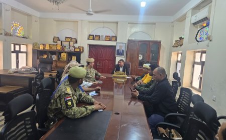 وكيل أول محافظة سقطرى يلتقي أركان ألوية الحماية الرئاسية العميد أوسان العنشلي لبحث القضايا الأمنية والعسكرية