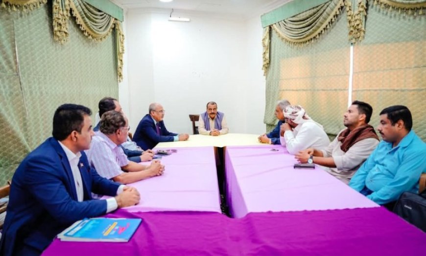 اللواء بن بريك يطلق عجلة المؤتمر الثاني للجامع الحضرمي.. خطوات حثيثة وتوجه نحو تحويله إلى حامل سياسي شامل