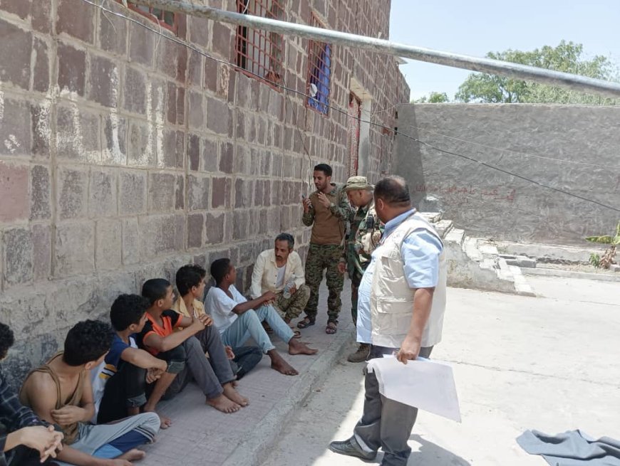 نائب رئيس اللجنة التنسيقية لمشروع "عدالة الأحداث" بالضالع يزور السجن المركزي