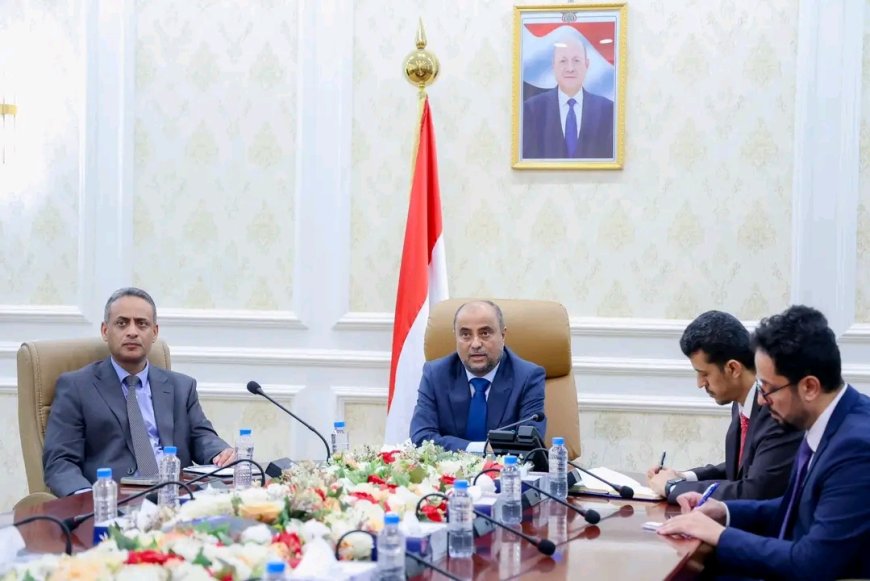 رئيس الوزراء يدعو شركاء اليمن إلى دعم خطة الحكومة وأولوياتها