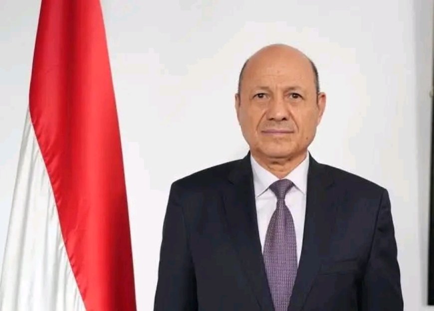 الرئيس العليمي يحيي أبطال القوات المسلحة في مختلف الميادين والجبهات