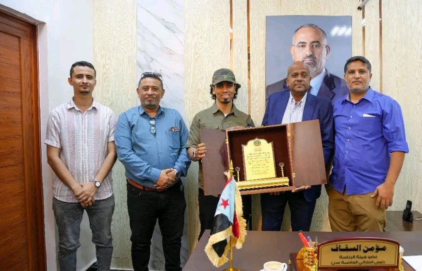 السقاف يكرم الخليفي بمناسبة فوزه برئاسة الاتحاد العربي للرياضات المائية