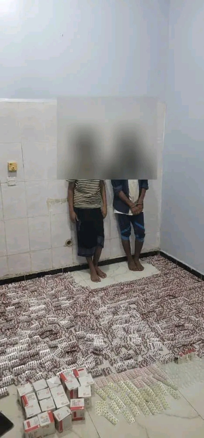 في عملية أمنية نوعية.. أمن العاصمة عدن يطيح بأكبر شبكة لترويج المخدرات