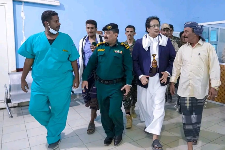 الوكيل الخليفي يتفقد مستشفيات عتق ويطّلع على الحزام الأمني للمدينة