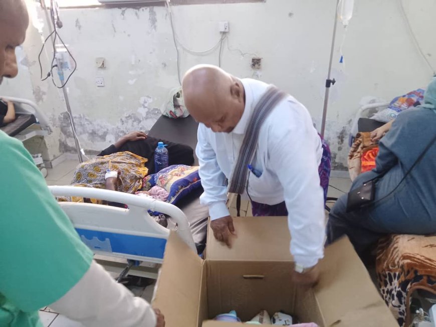 حيدرة يوزع حقائب الأمومة لحديثي الولادة والأمهات بمستشفى الصداقة في أول أيام عيد الأضحى