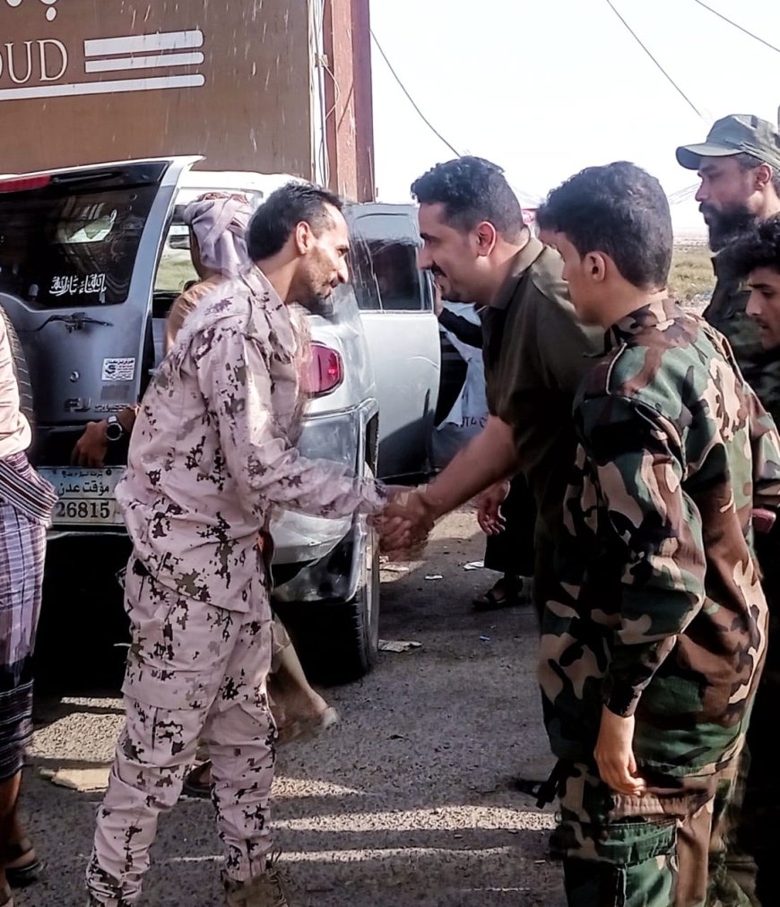 العميد ناجي اليهري يتفقّد نقاط حزام طوق عدن لمتابعة تنفيذ الخطة الأمنية وتهنئة الأفراد بعيد الأضحى