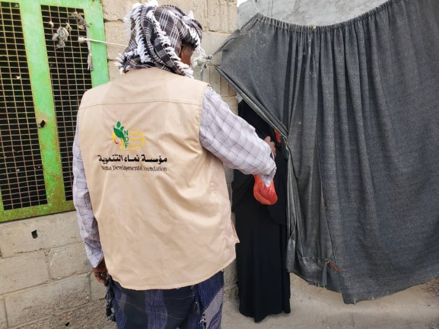 مؤسسة نماء التنموية توزّع لحوم الأضاحي على 200 أسرة في أبين بدعم من فاعل خير من مملكة البحرين