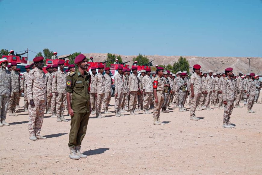 منتسبو محور الغيضة العسكري يطالبون قيادة التحالف العربي بإعادة صرف مكرمة الملك سلمان