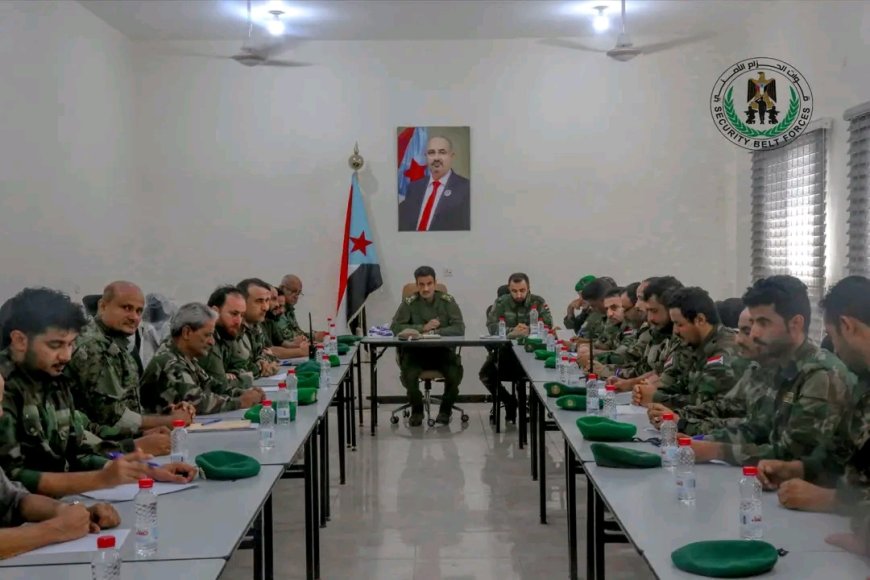 العميد الربيعي يترأس اجتماعاً أمنياً موسعاً ويشيد بنجاح خطة تأمين عيد الأضحى