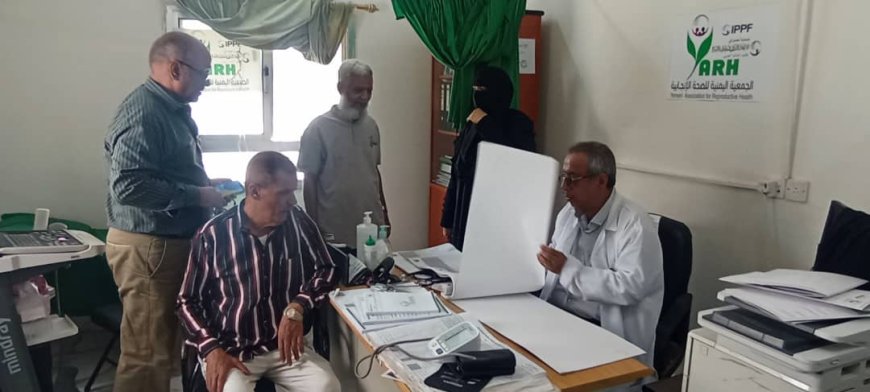 أمين عام محلي الشيخ عثمان ينفذ نزول ميداني لتفقد الانضباط الوظيفي.