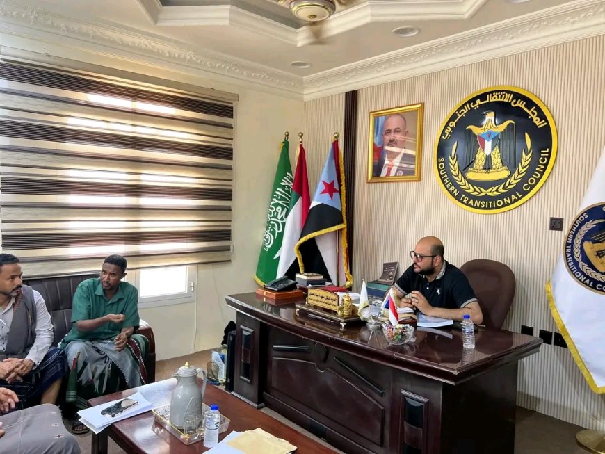 نائب رئيس تنفيذية انتقالي حضرموت يلتقي رئيس اللجنة التحضيرية لنقابة المهندسين الجنوبيين بساحل حضرموت