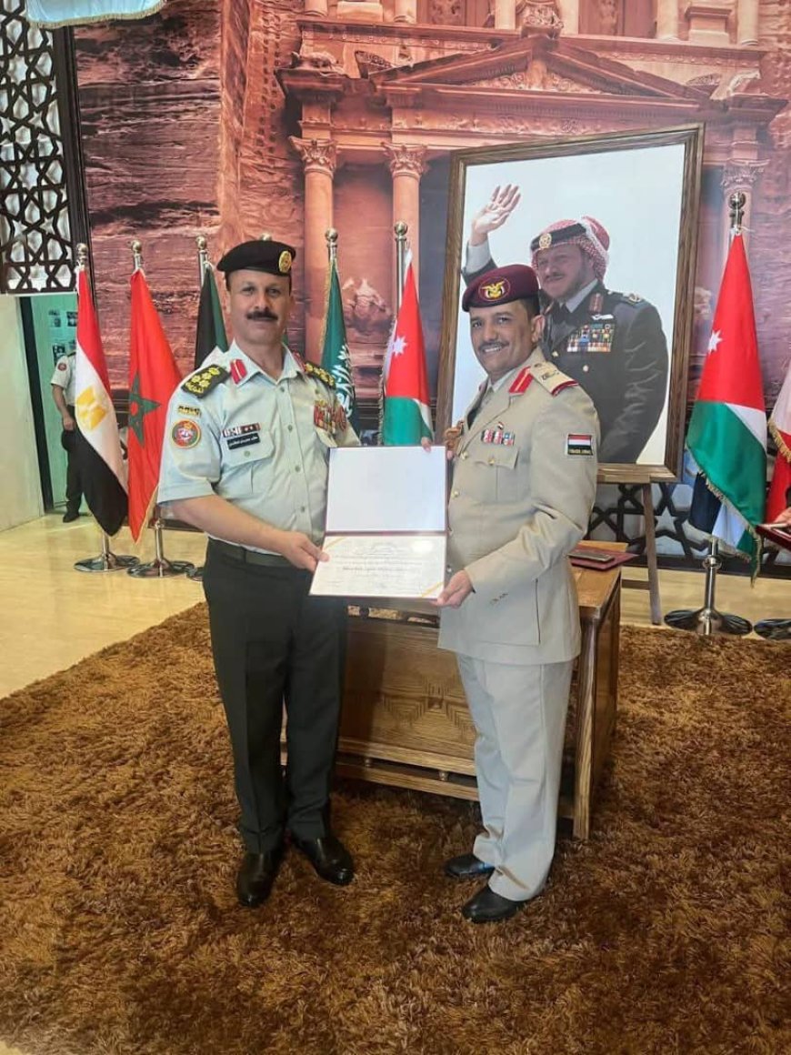 المقدم معاذ الشميري يحصل على درجة الماجستير ولقب الركن، من كلية القيادة والأركان الملكية الأردنية