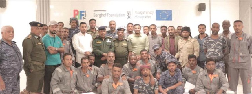 الدفاع المدني ومنتدى التنمية السياسية يختتمان دورة تدريبية في الإسعافات الأولية ضمن مشروع السلامة المجتمعية بالمكلا