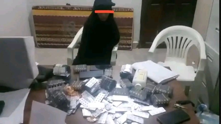 في عمليتين منفصلتين خلال 24 ساعة.. قوات الحزام الأمني بالضالع تضبط مهربي مخدرات بينهم امرأة أجنبية