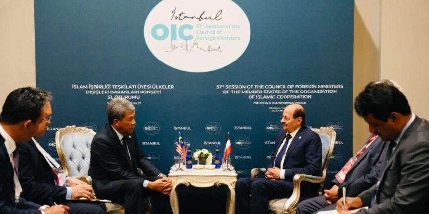 وزير الخارجية اليمني يلتقي نظيره الماليزي لبحث تعزيز العلاقات الثنائية
