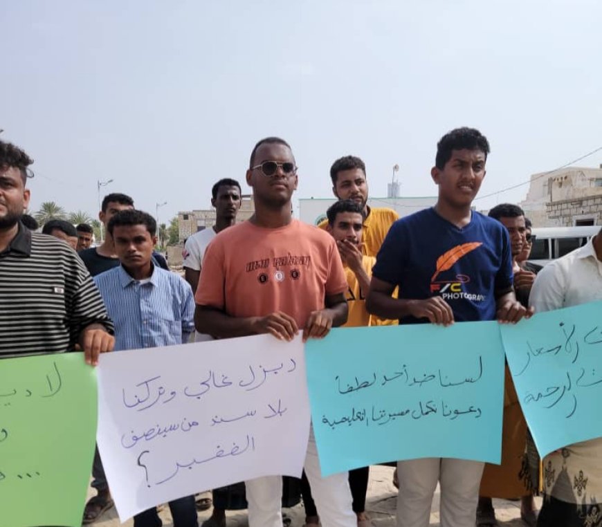 خريصان يناشد السلطة المحلية بحضرموت بإنقاذ مشروع دعم المواصلات الجامعية