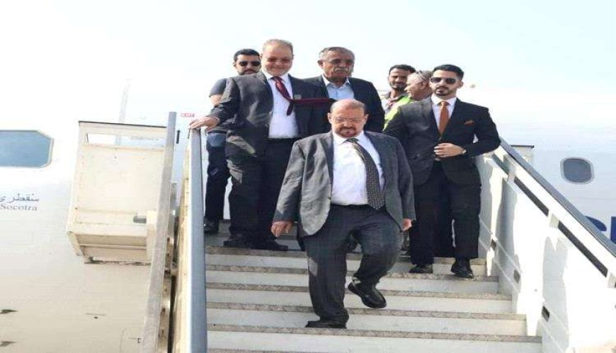 رئيس مجلس النواب يصل عدن.