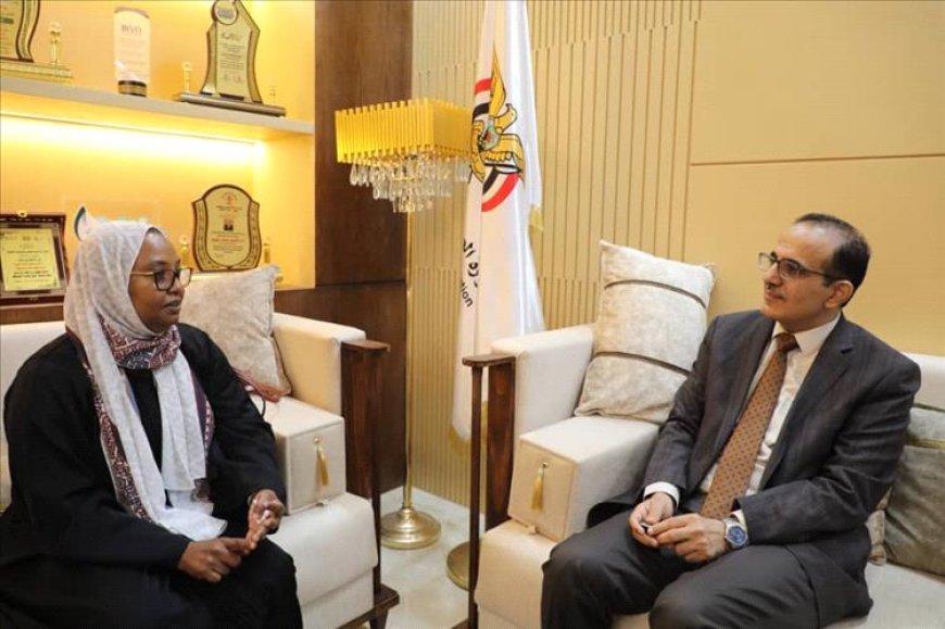 وزير الصحة يلتقي نائب ممثل منظمة الصحة العالمية ومدير مكتبها بعدن ويبحث معها تعزيز التعاون وتكييف الأولويات مع الموارد