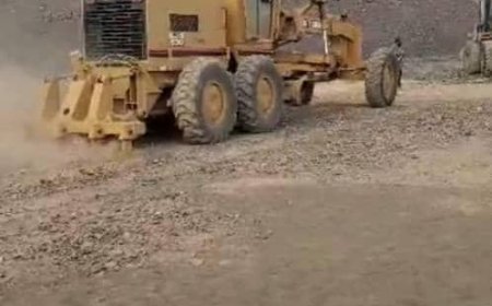 تجهيز ملعب الصلولي استعدادا لانطلاق دوري الشهداء بالملاح 