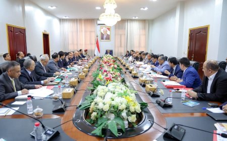 مجلس الوزراء يقر في اجتماع استثنائي حزمة من الإجراءات لمعالجة أزمة الكهرباء