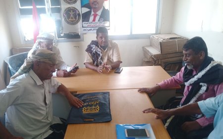 رئيس تنفيذية انتقالي زنجبار يلتقي المناضل أبو الشباب عضو مجلس المستشارين