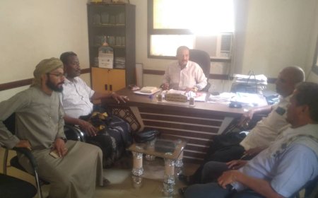 بحث أوجه التعاون المشترك بين اللجان المجتمعية بمديرية المكلا و الهيئة الحضرمية لإصلاح ذات البين