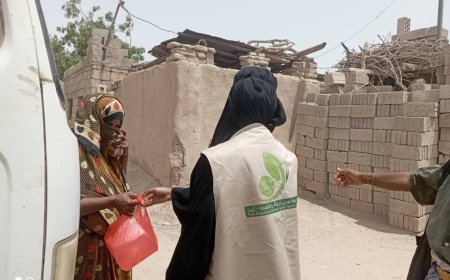 مؤسسة صدئ للإغاثة والتنمية توزّع الثلج على الأسر الأشد فقرًا في قرية بَوطه – خنفر