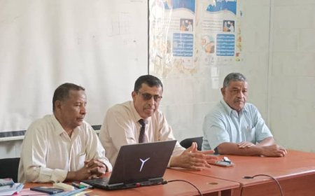 مدير عام مكتب الصحة العامة والسكان يترأس اجتماعا للتحضير لتنفيذ حملة شلل الأطفال بلحج