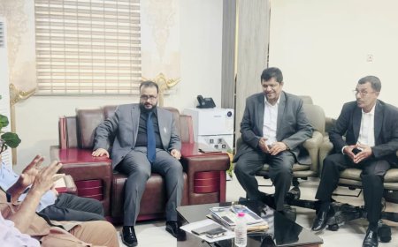 وزير الأشغال يناقش مع مشروع الأشغال والصندوق الاجتماعي تنفيذ مشاريع تنموية في المحافظات المحررة