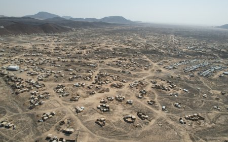 مخيّم السويداء في مأرب.. صورة مصغّرة لمعاناة 4.8 مليون نازح يمني