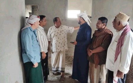 انتقالي الشحر يطّلع على سير العمل في مشروع معهد "أحمد السيد عبدالوهاب النقيب" للتعليم الفني
