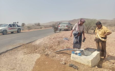 مدير عام الوضيع يتفقد موقع التخريب بمشروع مياه السواد