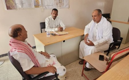 المدير العام السماحي يتفقد سير امتحانات الفصل الدراسي الثاني بمركز السوم – كلية التعليم المفتوح بجامعة سيئون