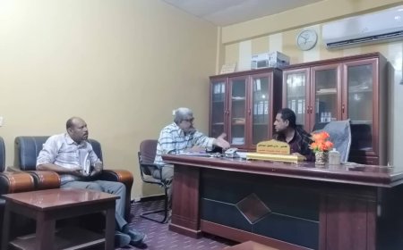 مدير عام خنفر "اليوسفي" يلتقي بمدير عام الأشغال العامة والطرق بمحافظة أبين