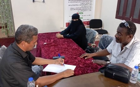 مناقشة اوجه التعاون المشترك بين مؤسسة الأحقاف التنموية و جمعية الصديق التنموية