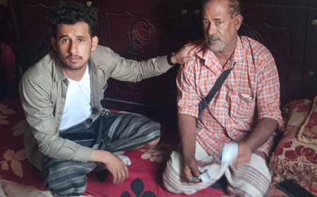 الممثل عبدالحكيم الحجيلي يعيد حقيبة مفقودة تحتوي على 21 ألف ريال سعودي إلى صاحبها في عدن